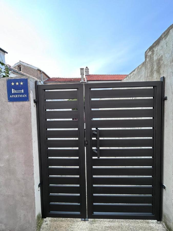 Holiday Home Omišalj Zewnętrze zdjęcie
