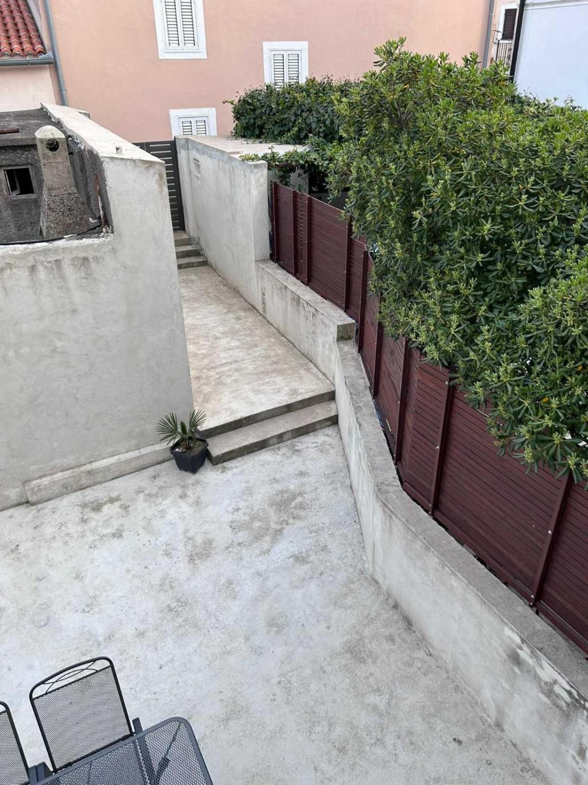 Holiday Home Omišalj Zewnętrze zdjęcie
